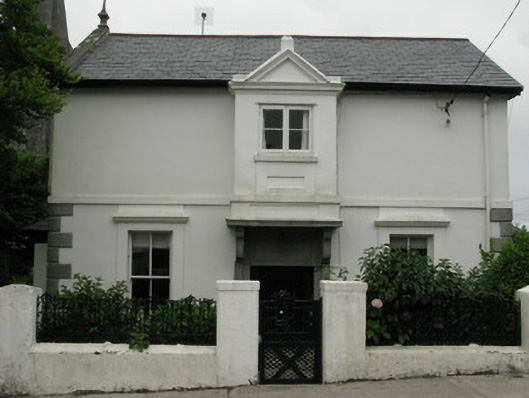 Foto perwakilan Hill House, Clifden, pada rekaman NIAH 30325003.