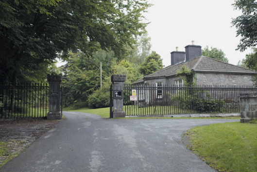 Foto perwakilan Lough Cutra Castle, LOUGH CUTRA, pada rekaman NIAH 30412910.