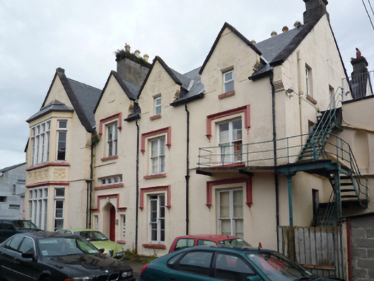 Foto perwakilan Grove House, Westport, pada rekaman NIAH 31212134.