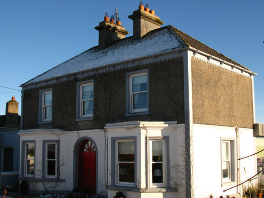 Foto perwakilan house, CARROWKEEL [CLAN. BY.] · NIAH 31310103, Tagheen, pada rekaman NIAH 31310103.