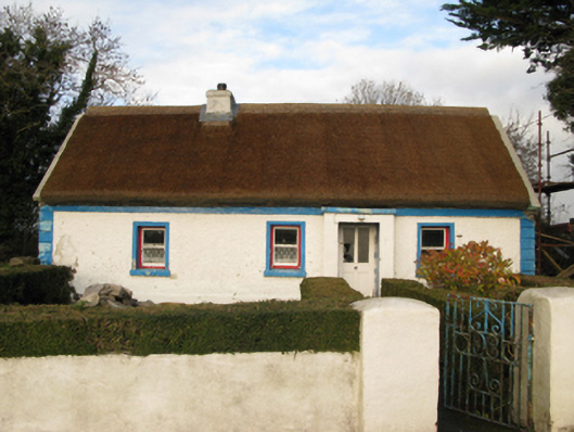 Foto perwakilan house, BALLISNAHYNY [KILM. BY.  K.MAI.B. PH.] · NIAH 31312311, BALLISNAHYNY [KILM. BY.  K.MAI.B. PH.], pada rekaman NIAH 31312311.