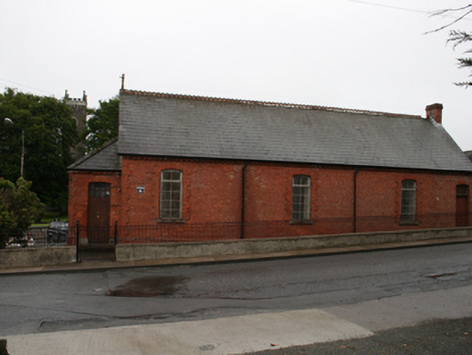 Foto perwakilan Kingscourt Parochial Hall, Kingscourt, pada rekaman NIAH 40310012.