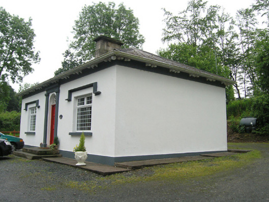 Foto perwakilan gate lodge, AGHATOTAN · NIAH 40401736, Tullyvin, pada rekaman NIAH 40401736.