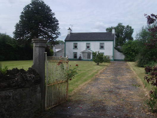 Foto perwakilan Lisnabrin House, Mountnugent, pada rekaman NIAH 40403811.
