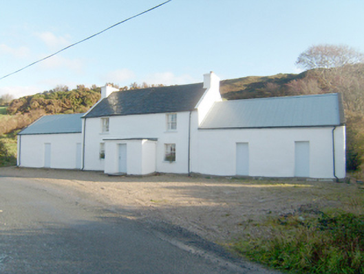 Foto perwakilan house, PORT (DUNFANAGHY) · NIAH 40901513, PORT (DUNFANAGHY), pada rekaman NIAH 40901513.