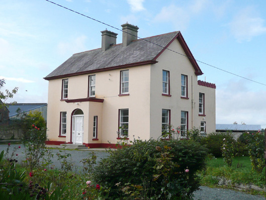 Foto perwakilan St. Columba's Parochial House, Tamney, pada rekaman NIAH 40901725.
