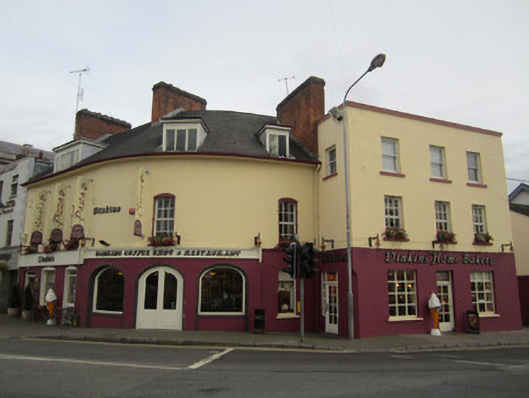 Foto perwakilan house, 11-Dec, Church Square · NIAH 41303133, Monaghan, pada rekaman NIAH 41303133.