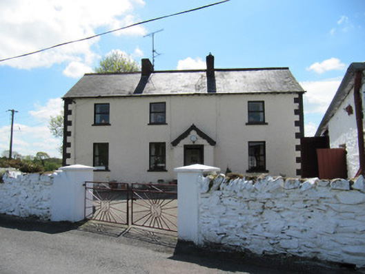 Foto perwakilan farm house, LATTON · NIAH 41402335, LATTON, pada rekaman NIAH 41402335.