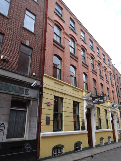 Foto perwakilan Friends Meeting House / Paul Ryan Music / Eustace Street Buildings, Dublin 2, pada rekaman NIAH 50020077.