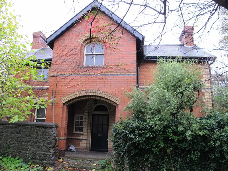 Foto perwakilan station master's house, 96, Howth Road, Clontarf · NIAH 50030283, Dublin 3, pada rekaman NIAH 50030283.