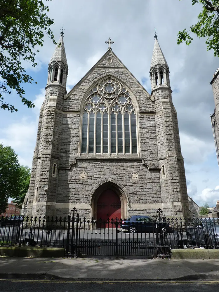 Foto perwakilan St. Kevin's Church, Dublin 8, pada rekaman NIAH 50110376.