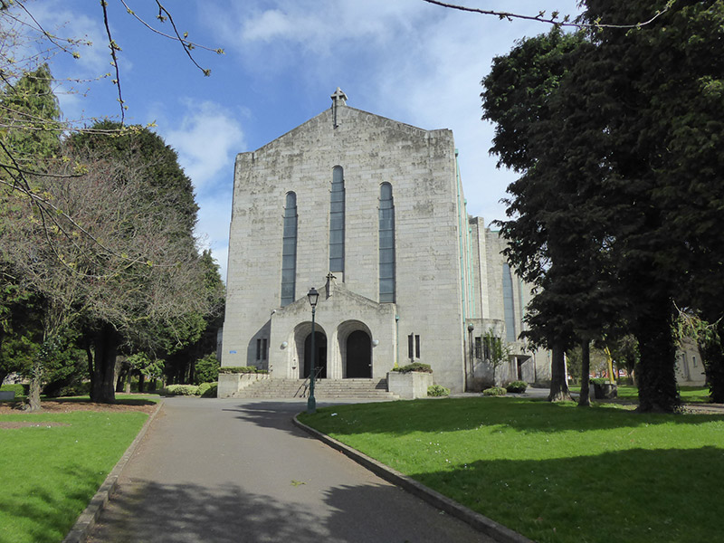 Foto perwakilan Corpus Christi Catholic Church, Dublin 9, pada rekaman NIAH 50130145.