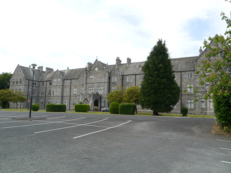 Foto perwakilan Whitehall College of Further Education, Dublin 9, pada rekaman NIAH 50130149.