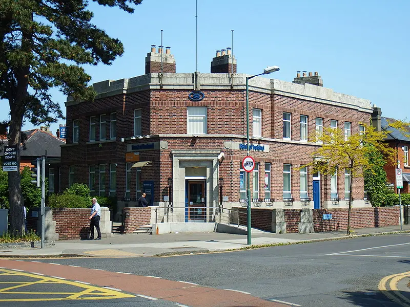 Foto perwakilan Bank of Ireland, Dublin 9, pada rekaman NIAH 50130161.