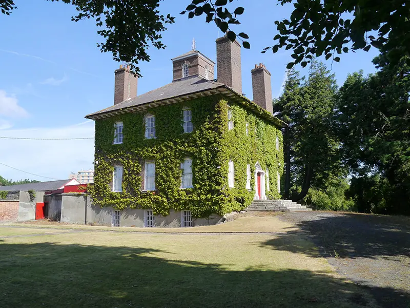Foto perwakilan Woodlands House, Dublin 17, pada rekaman NIAH 50130211.