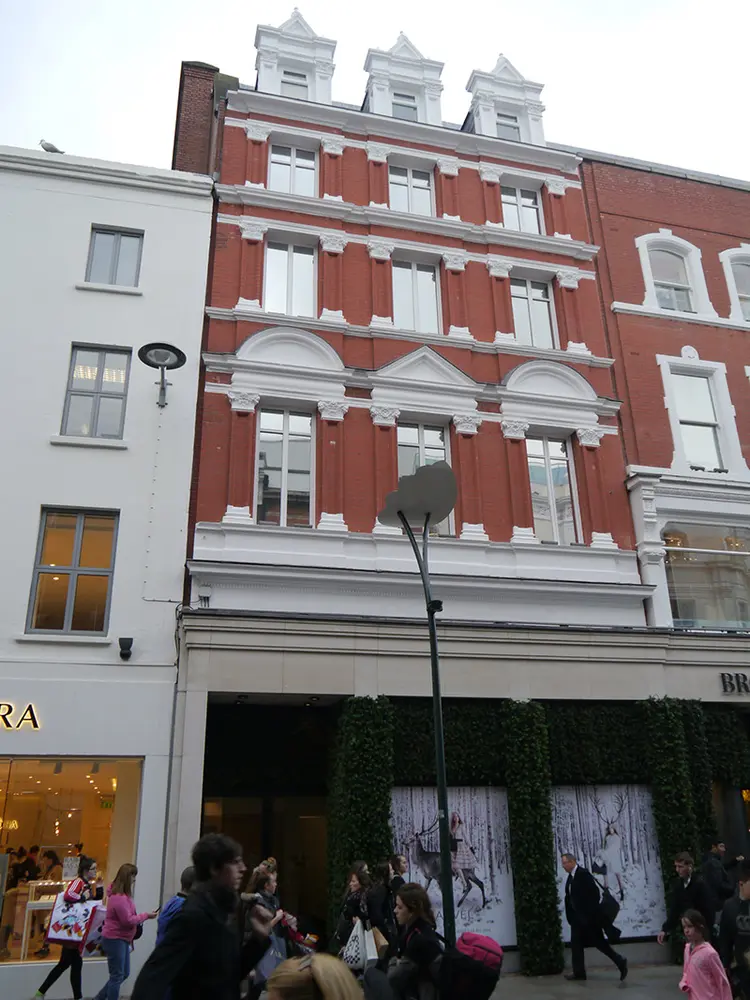 Foto perwakilan shop/retail outlet, 88, Grafton Street · NIAH 50910128, Dublin 2, pada rekaman NIAH 50910128.