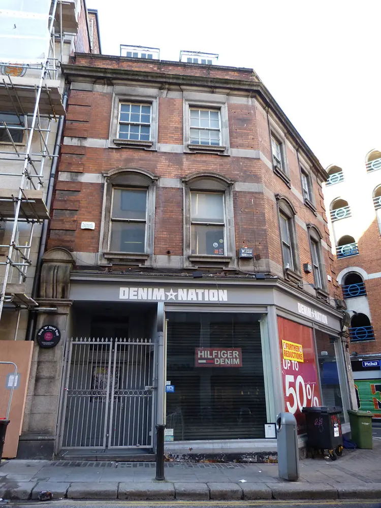 Foto perwakilan shop/retail outlet, 13, Trinity Street, St. Andrew Lane · NIAH 50910298, Dublin 2, pada rekaman NIAH 50910298.