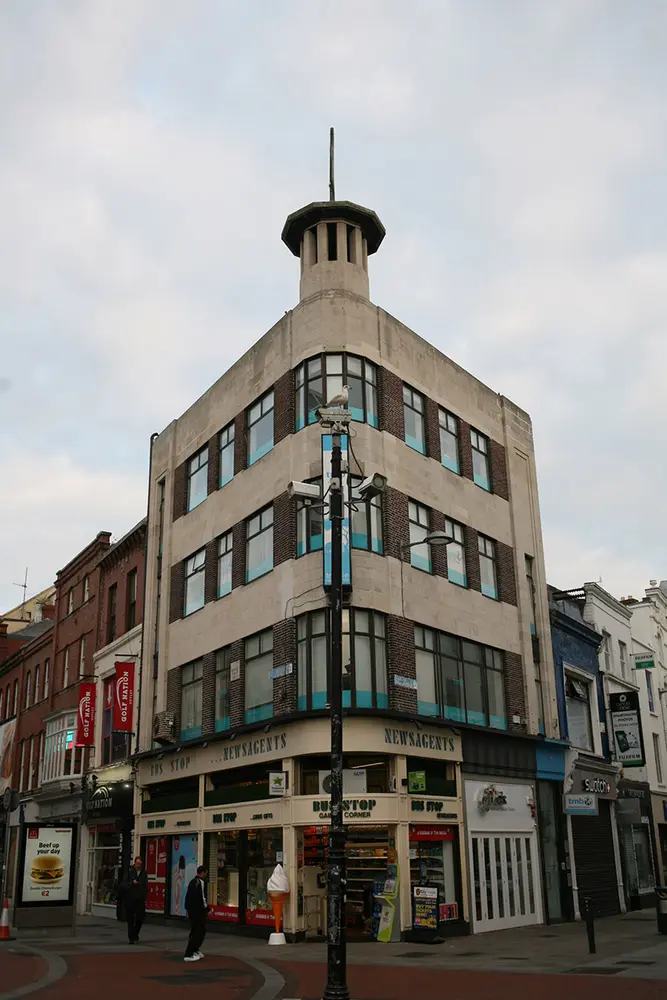 Foto perwakilan shop/retail outlet, King Street South, Grafton Street · NIAH 50920068, Dublin 2, pada rekaman NIAH 50920068.