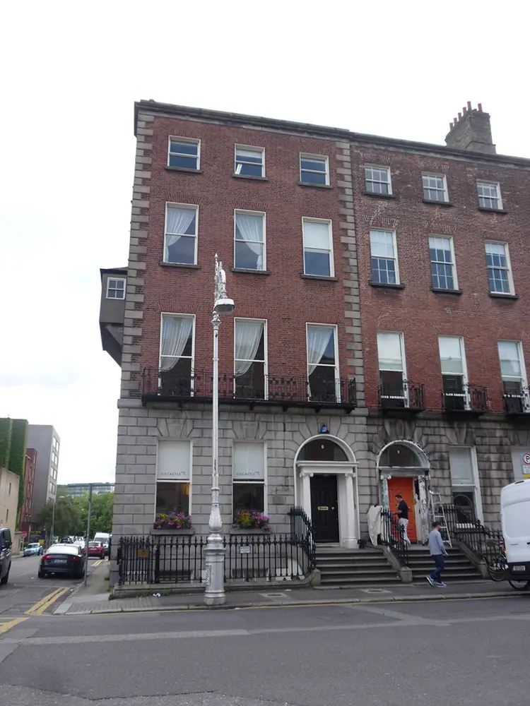 Foto perwakilan house, 8, Fitzwilliam Place, Cumberland Road · NIAH 50930136, Dublin 2, pada rekaman NIAH 50930136.
