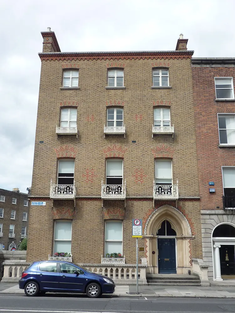 Foto perwakilan house, 28, Fitzwilliam Place, Lesson Street Lower · NIAH 50930193, Dublin 2, pada rekaman NIAH 50930193.