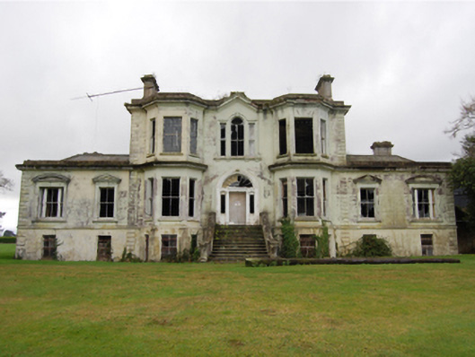 Foto perwakilan Knocklinn, Old Connaught, pada rekaman NIAH 60260088.