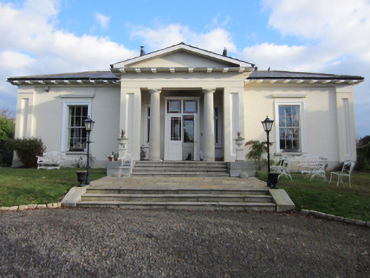 Foto perwakilan Kilbogget House, Cabinteely, pada rekaman NIAH 60260247.