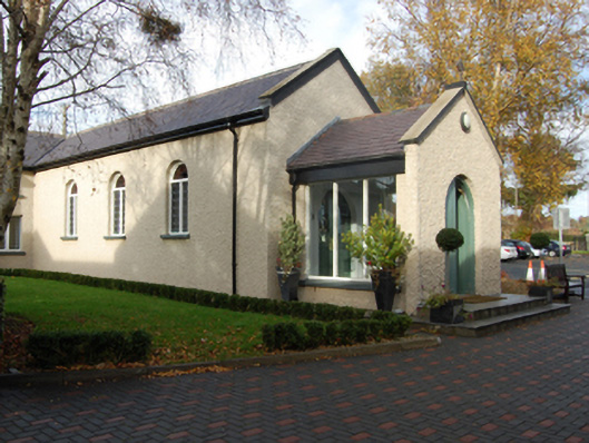 Foto perwakilan Thornhill, Old Connaught, pada rekaman NIAH 60280002.